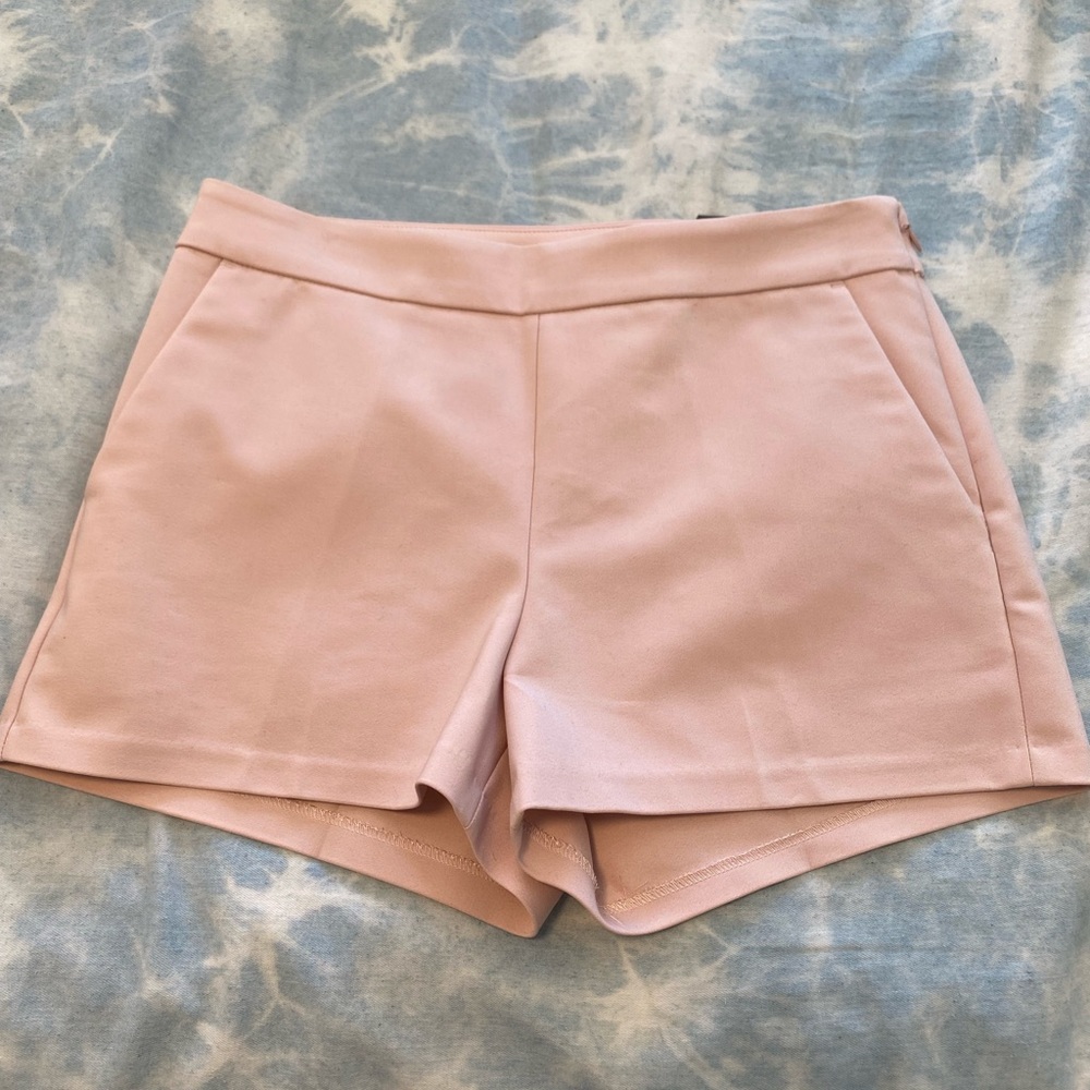 Express mid rise dress shorts brand new!